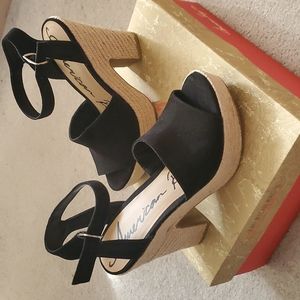 American Rag espadrilles platform sandals